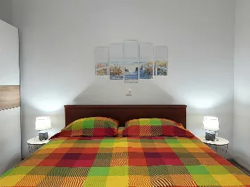 Renovated 2-Bedroom Apartment with Balcony in Omišalj