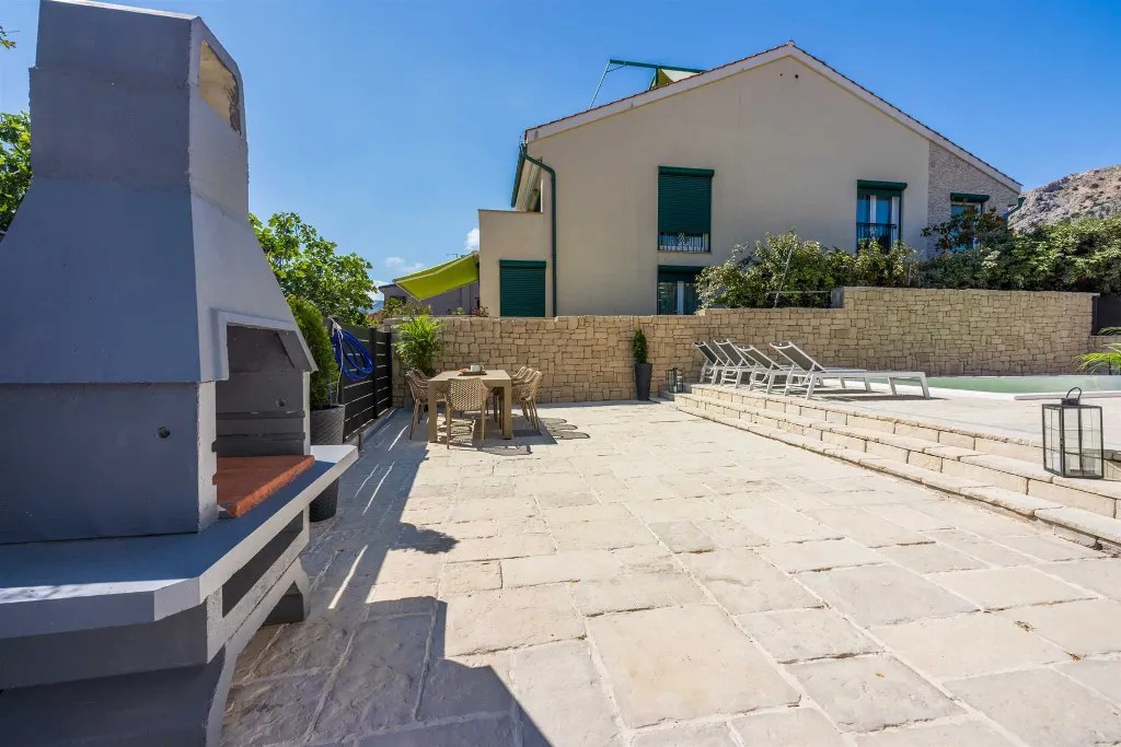 4-Bedroom Modern Villa in Baška, Croatia