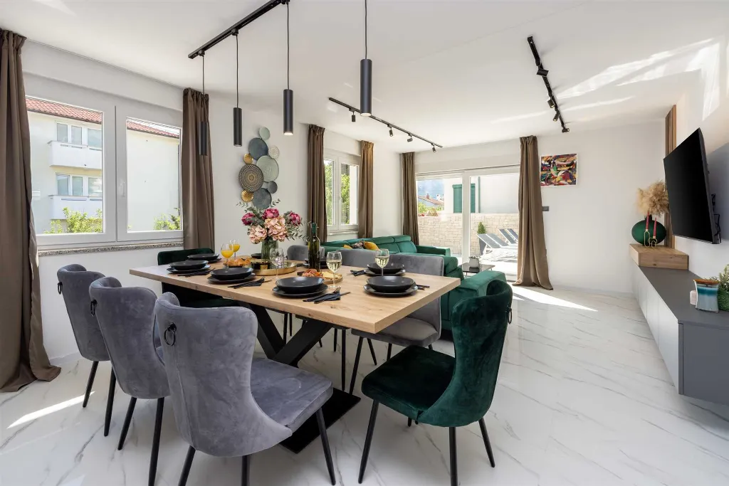 4-Bedroom Modern Villa in Baška, Croatia