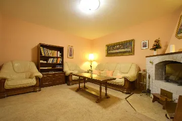 Holiday House in Gabonjin for Up to 6 Guests