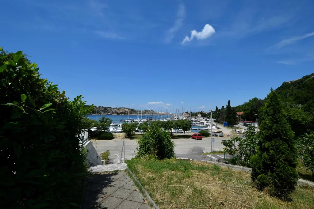Two-Bedroom Apartment in Omišalj (Island Krk)