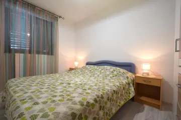 Njivice Family Apartment for Up to 10 Guests