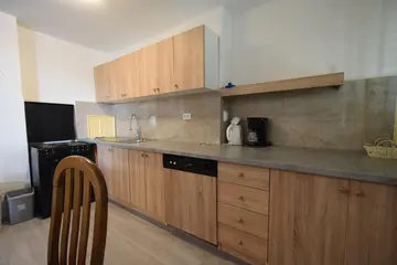 Njivice Family Apartment for Up to 10 Guests