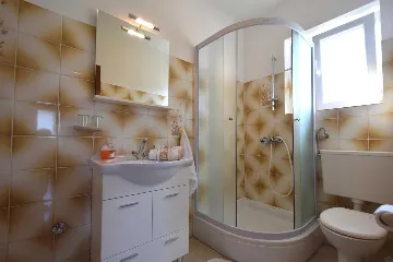 Air-Conditioned Studio Apartment in Malinska for 2