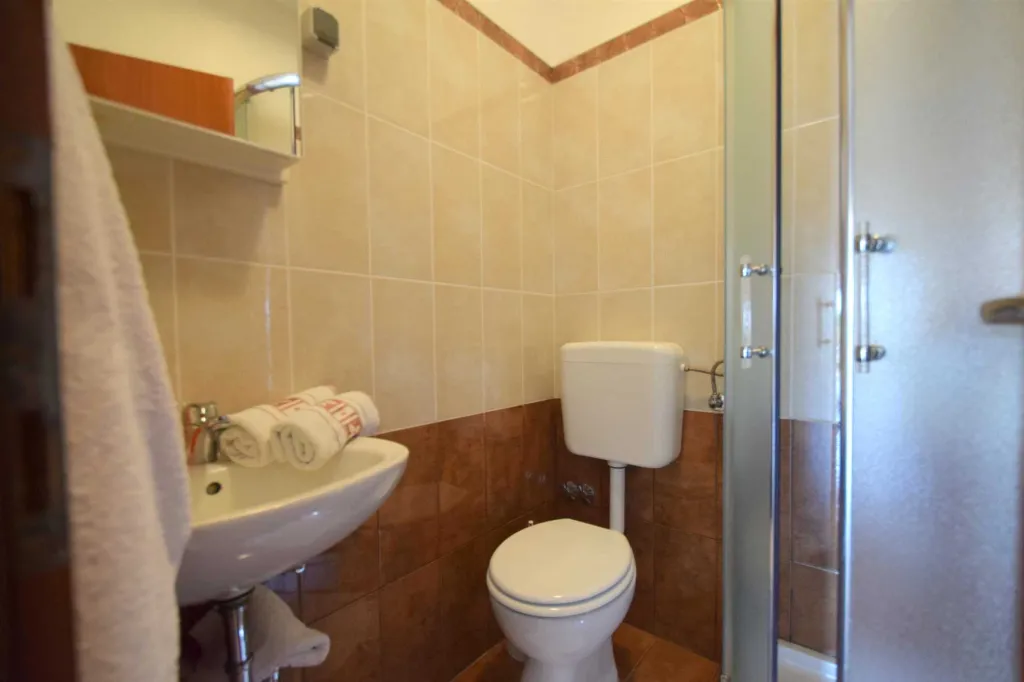 Air-Conditioned Studio Apartment for 2 in Malinska