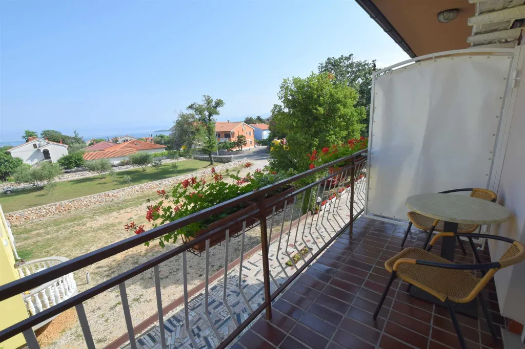 Air-Conditioned Studio Apartment for 2 in Malinska