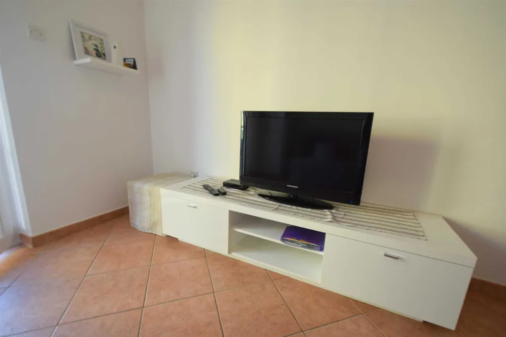 Malinska Apartment with Terrace for 3 Guests