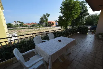 Malinska Apartment with Terrace for 3 Guests