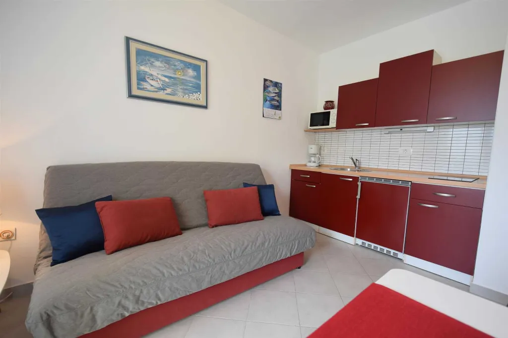 Malinska Apartment for Up to 3 Guests