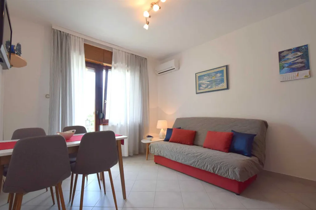 Malinska Apartment for Up to 3 Guests