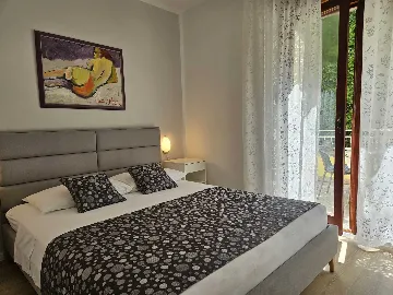 Ground-Floor 1-Bedroom Apartment in Malinska