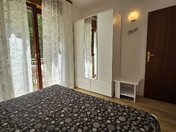 Ground-Floor 1-Bedroom Apartment in Malinska