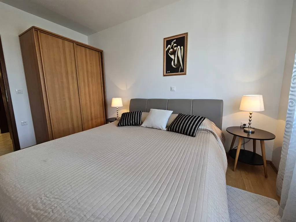 1-Bedroom Apartment with Balcony in Malinska
