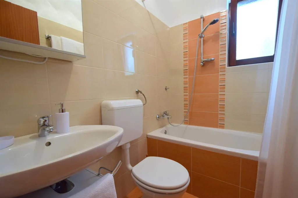 Malinska Studio Apartment for 2 Guests