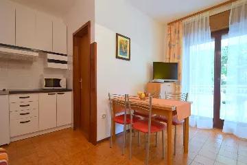 Malinska Studio Apartment for 2 Guests