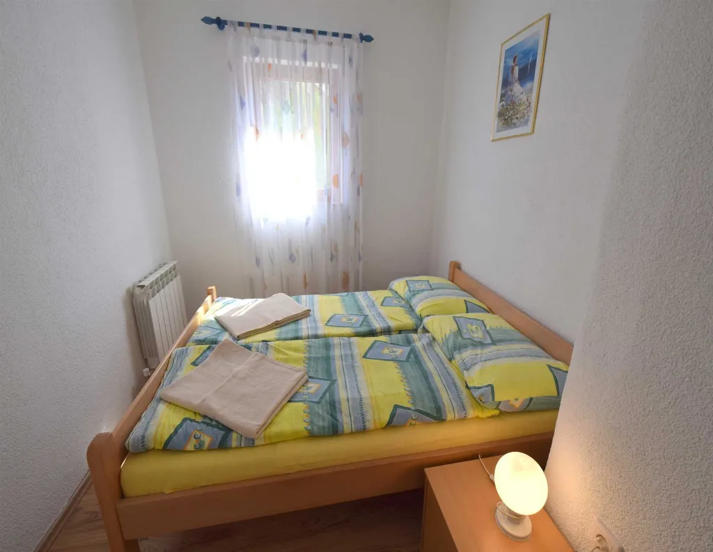 Malinska 2-Bedroom Apartment with Sea View