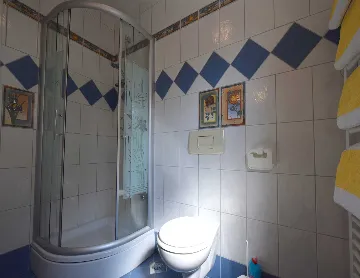 Malinska 2-Bedroom Apartment with Sea-View Balcony