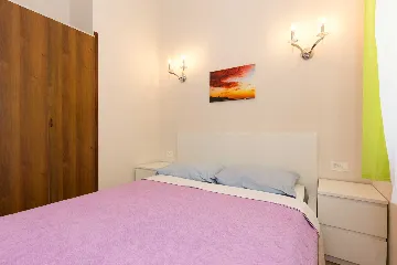 Apartment with Sea-View Balcony in Čižići