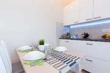 One-Bedroom Apartment with Sea View in Čižići
