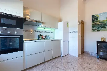 Two-Bedroom Apartment with Sea View in Čižići