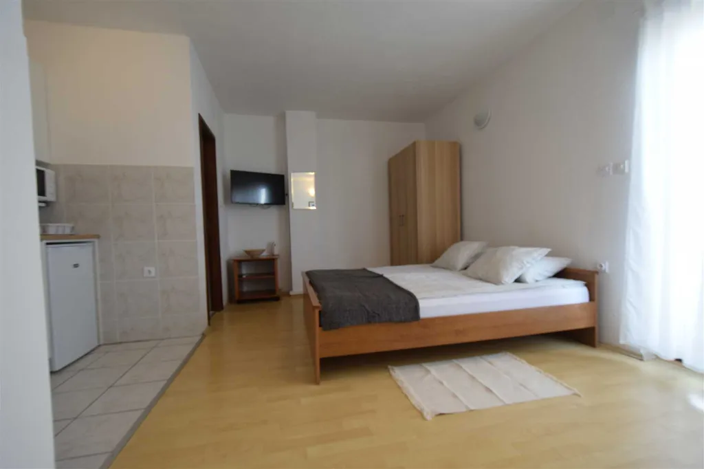Studio Apartment in Malinska with Balcony