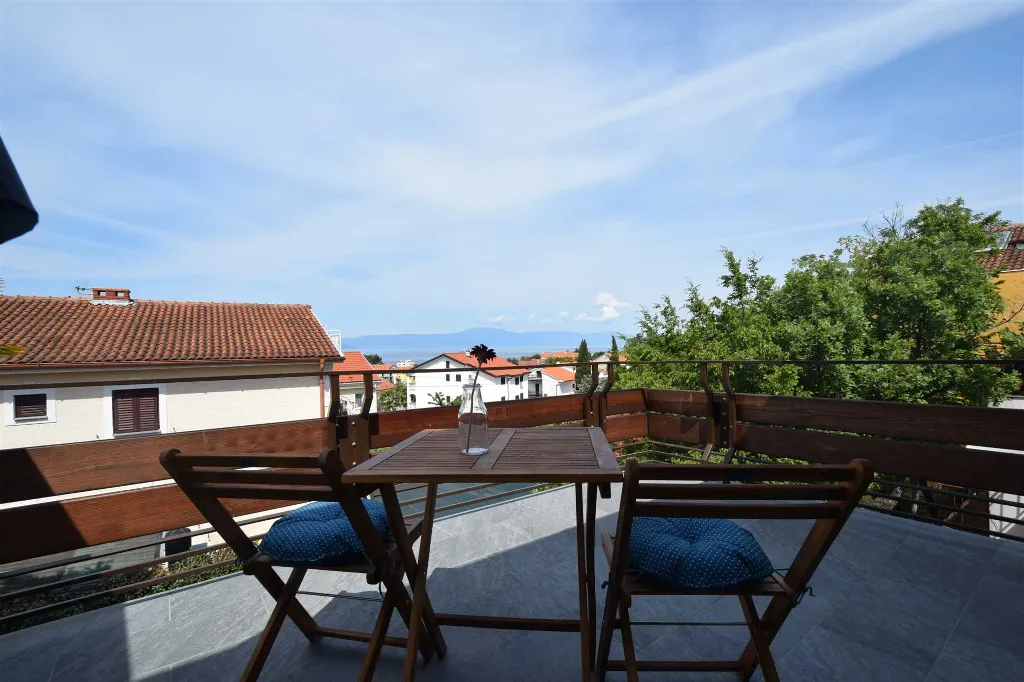Studio Apartment in Malinska with Balcony