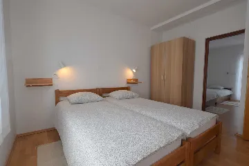 Apartment with Balcony in Malinska for 4-5