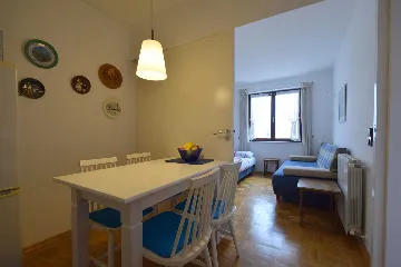 Vantačići 1-Bedroom Apartment with Balcony
