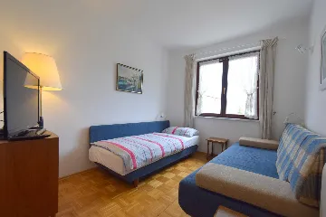 Vantačići 1-Bedroom Apartment with Balcony