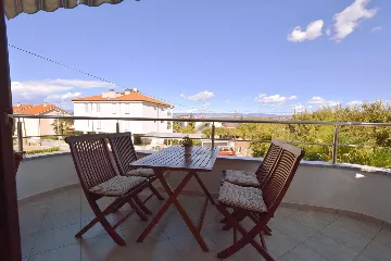 Vantačići 1-Bedroom Apartment with Balcony