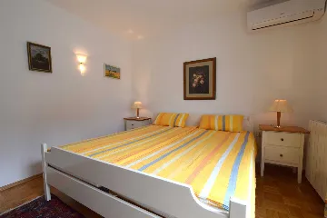 Studio Apartment for 2 in Vantačići, Croatia