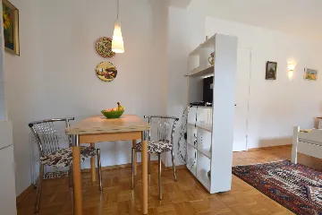 Studio Apartment for 2 in Vantačići, Croatia