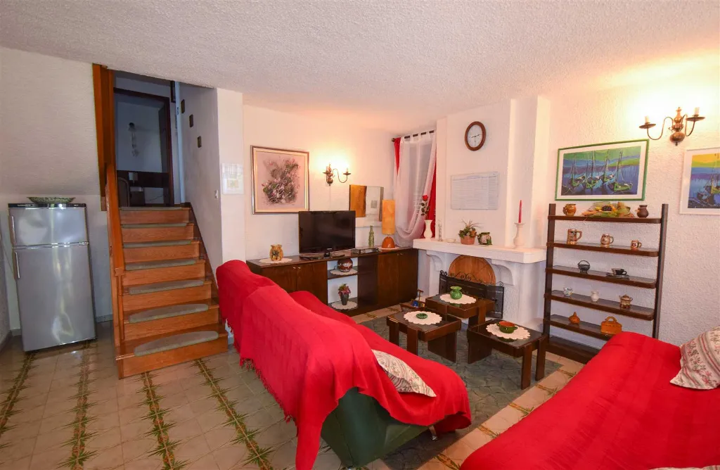 Two-Bedroom Apartment in Malinska for 4 Guests