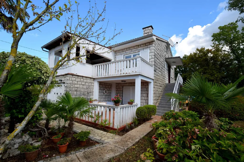 Apartment in Malinska near Beach for 4