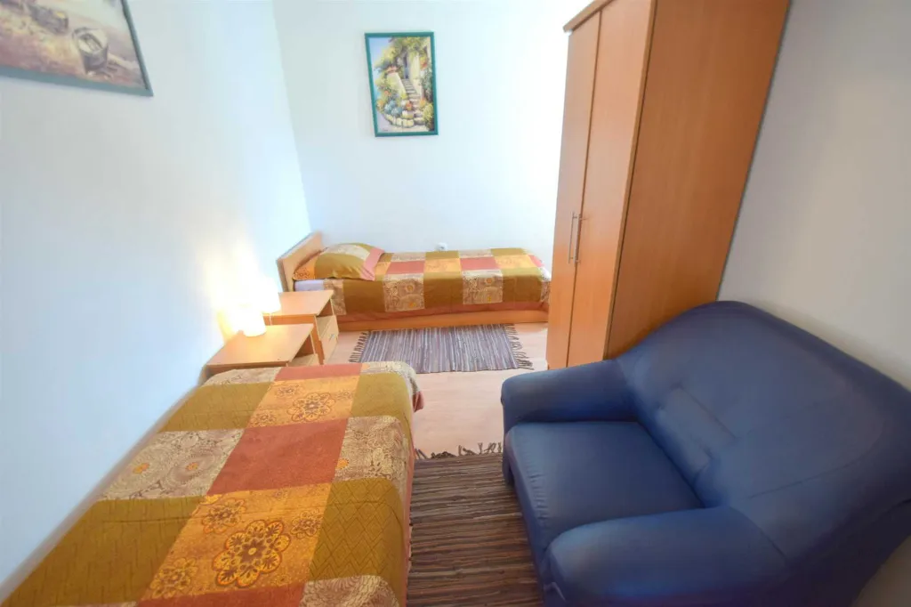 Malinska Apartment with Balcony for Up to 4 Guests