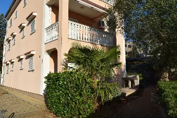 Malinska Apartment with Balcony for Up to 4 Guests