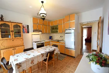 Malinska 2-Bedroom Apartment for Up to 4 Guests