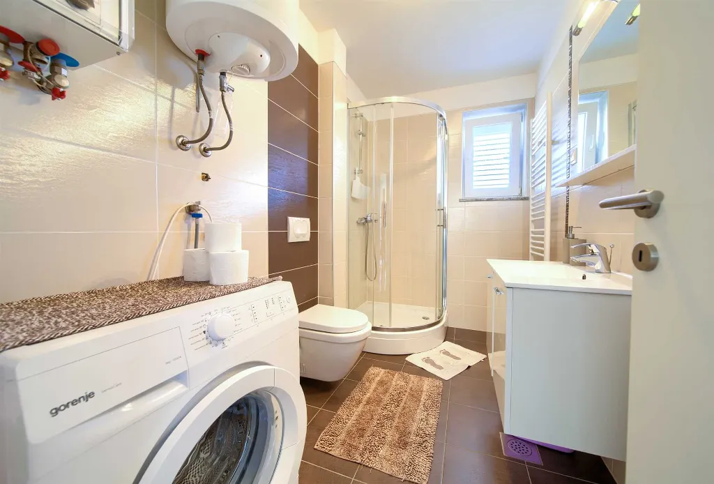 2-Bedroom Apartment with Sea View in Malinska