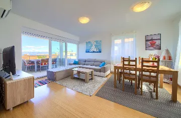 2-Bedroom Apartment with Sea View in Malinska