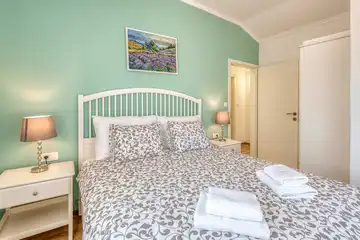 Malinska Holiday House with Jacuzzi Terrace