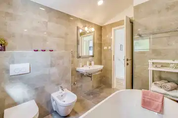 Malinska Holiday House with Jacuzzi Terrace