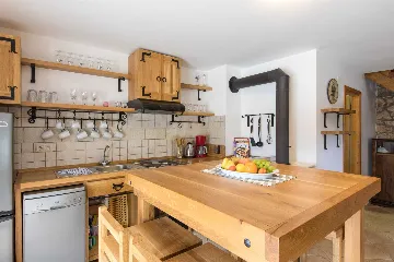 Dobrinj Villa for 14 with Private Pool and Barbecue