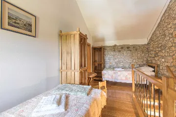 Dobrinj Villa for 14 with Private Pool and Barbecue