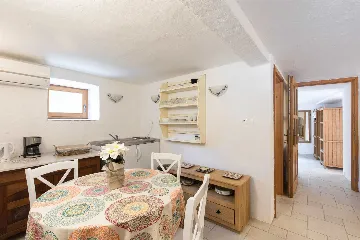 Dobrinj Villa for 14 with Private Pool and Barbecue