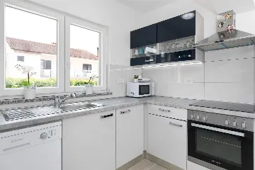 Villa in Malinska–Vantačići with Heated Pool