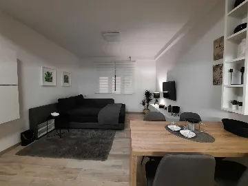 Krk 2-Bedroom Apartment with 10 m² Terrace