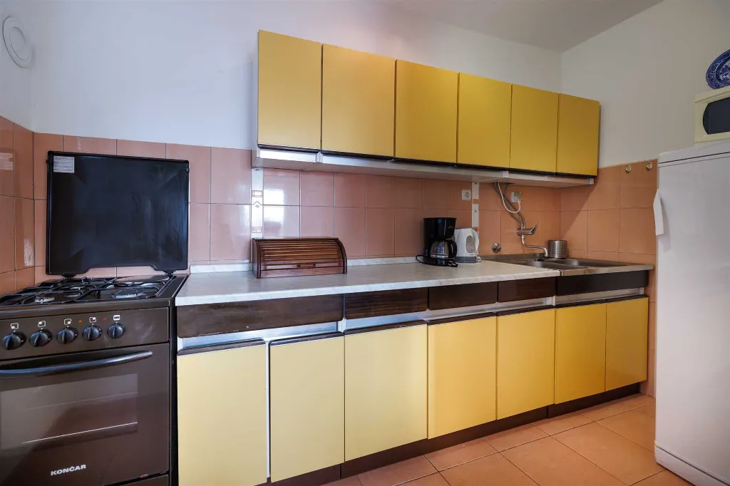 Three-Bedroom Apartment with Balcony in Krk