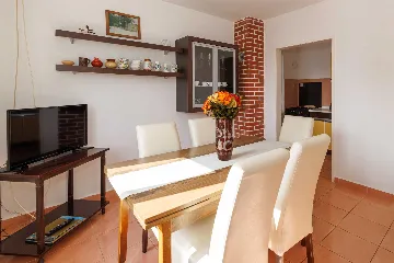 Three-Bedroom Apartment with Balcony in Krk