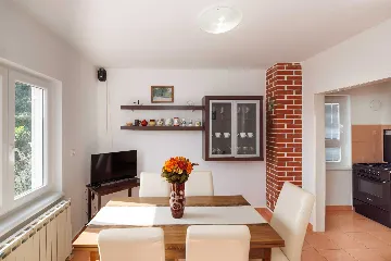 Three-Bedroom Apartment with Balcony in Krk