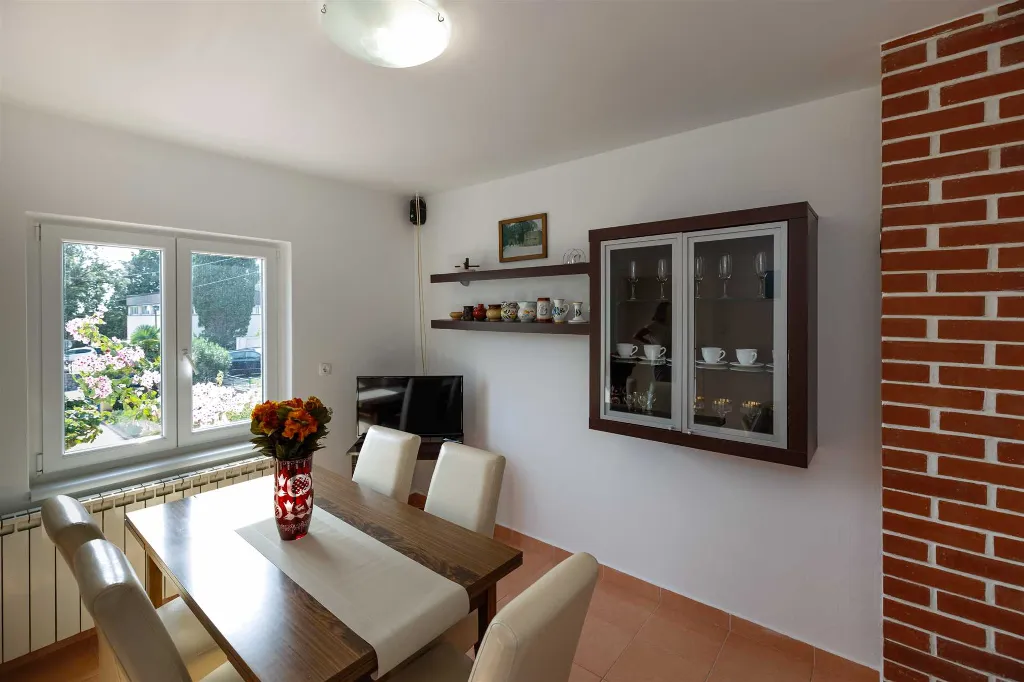 Three-Bedroom Apartment with Balcony in Krk